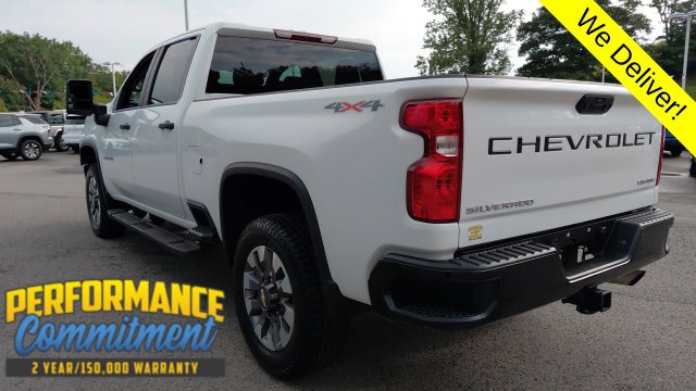Used 2022 Chevrolet Silverado 2500 Custom w/ Custom Value Package AWD/4WD image 6