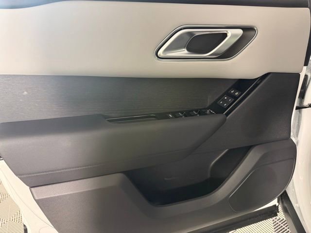 New 2026 Land Rover Range Rover Velar Dynamic SE image 14