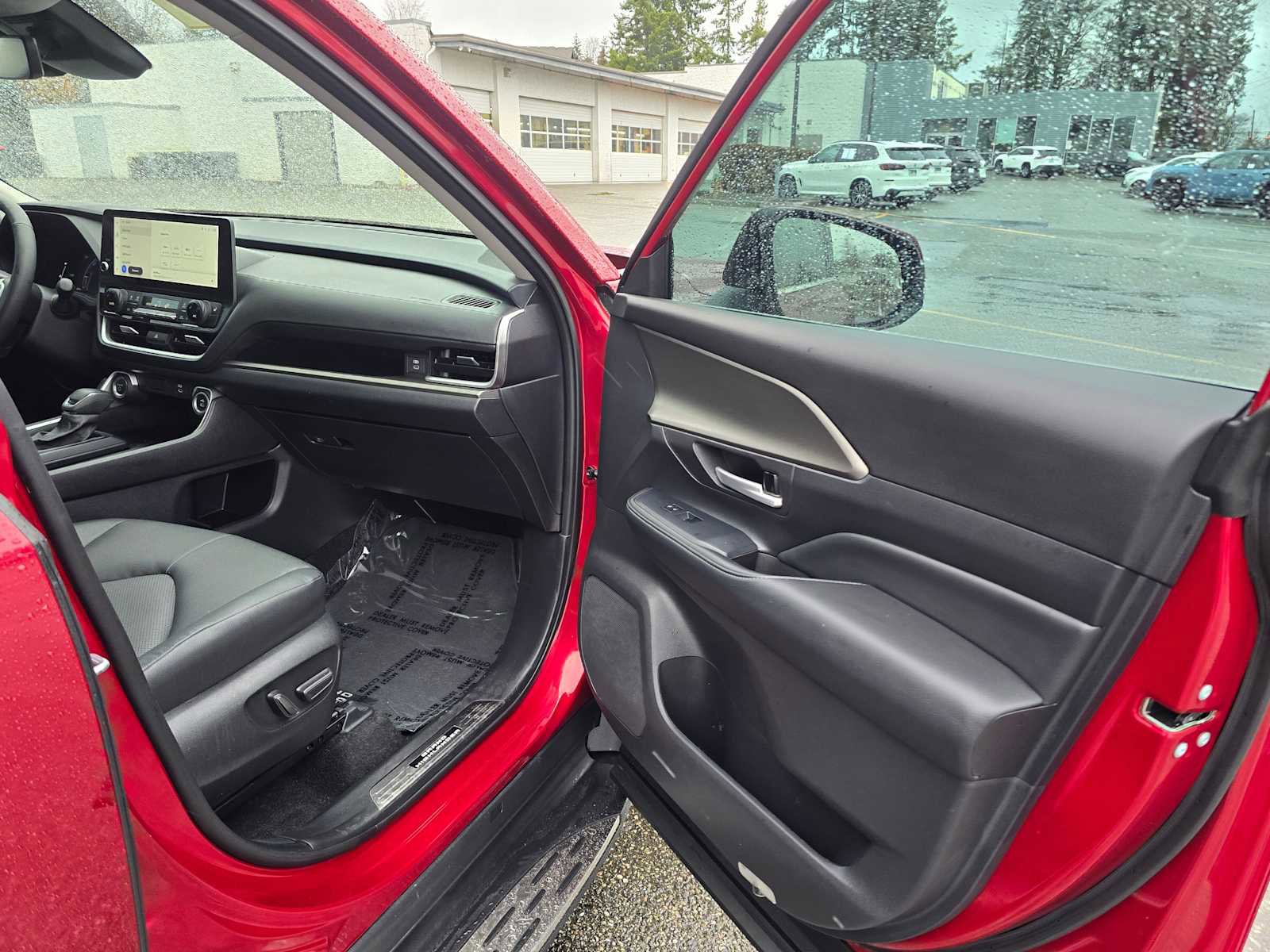 Certified 2025 Toyota Grand Highlander XLE image 10