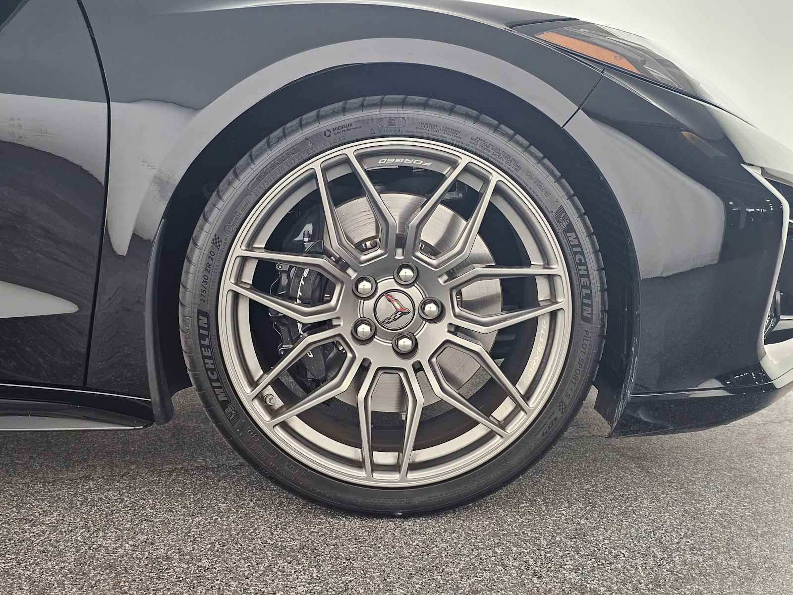 Used 2024 Chevrolet Corvette Z06 image 9