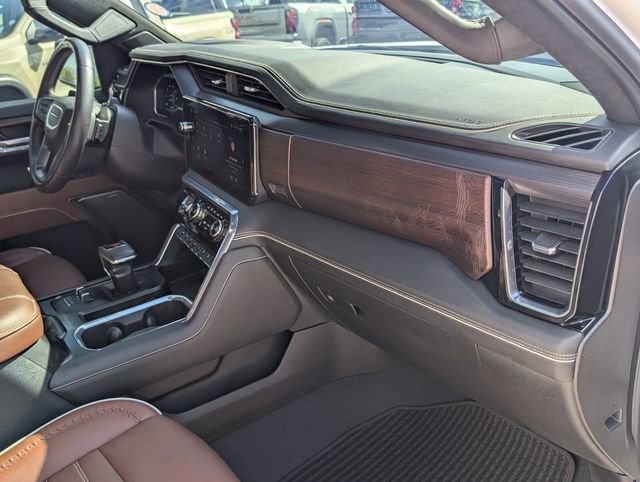 Used 2023 GMC Sierra 1500 Denali Ultimate image 16