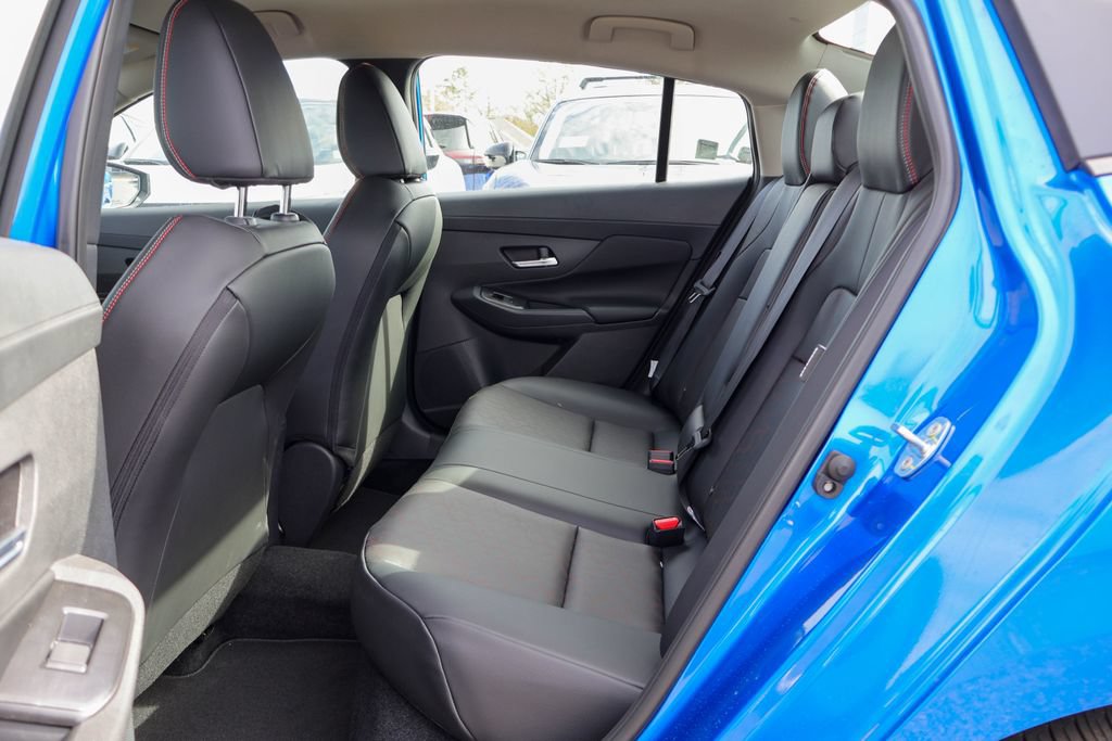 New 2026 Nissan Sentra SR w/ SR Premium Package FWD image 8