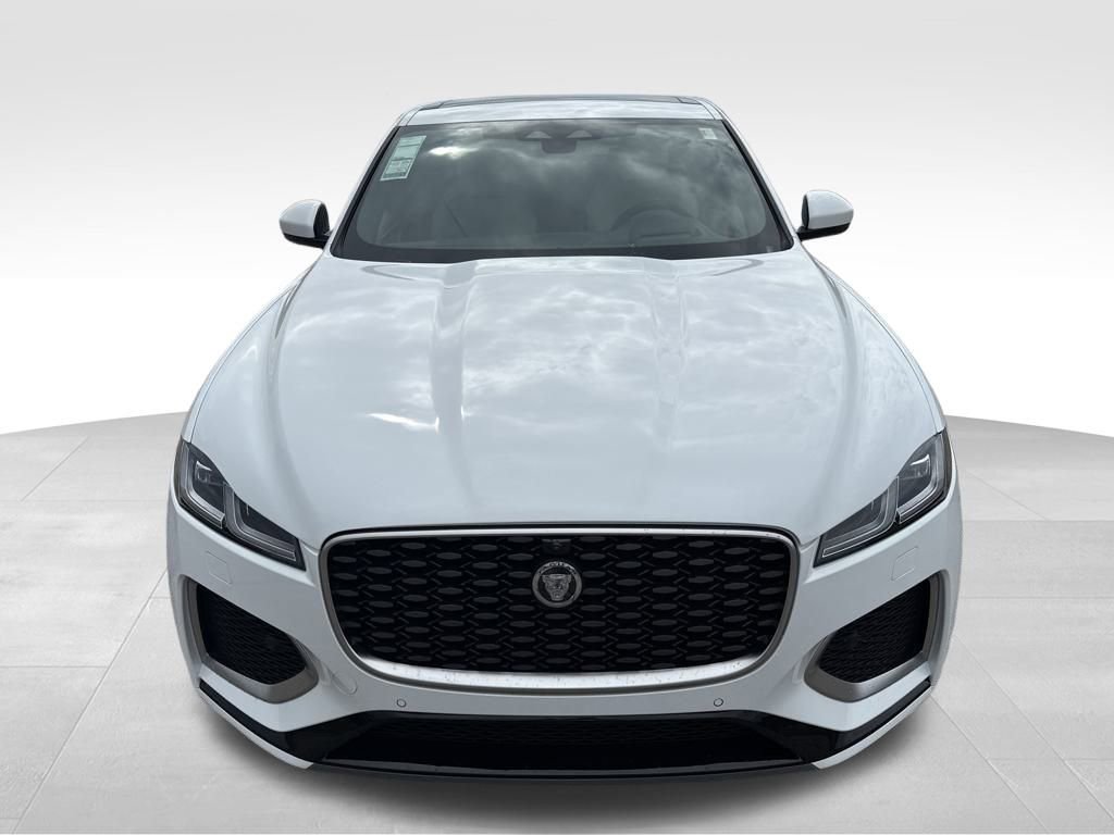 New 2026 Jaguar F-PACE R-Dynamic S image 4