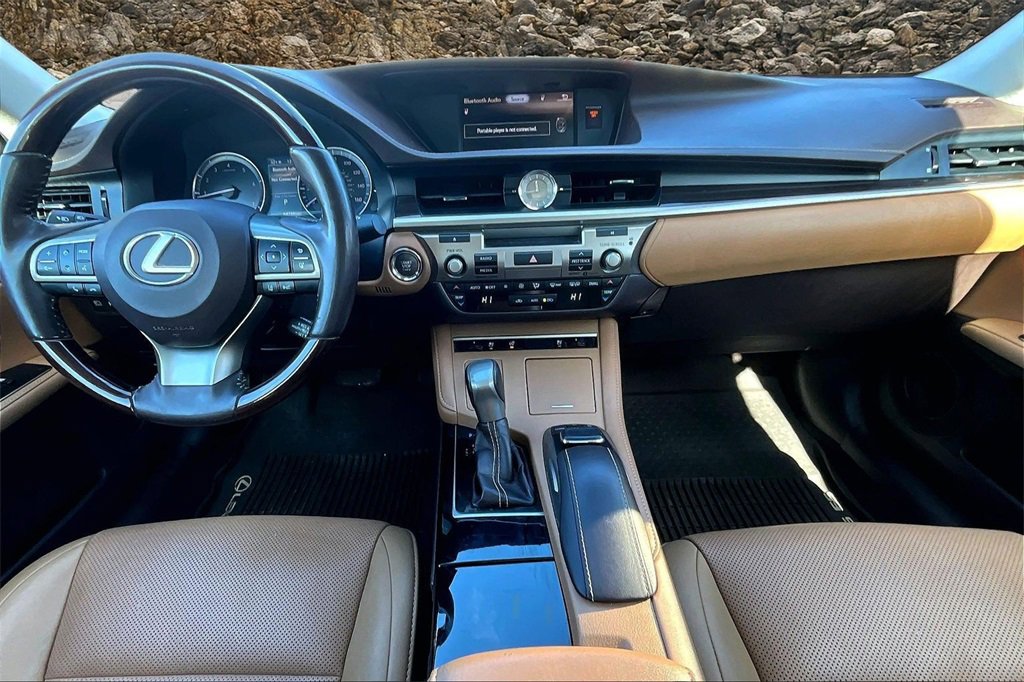 Used 2018 Lexus ES 350 image 14