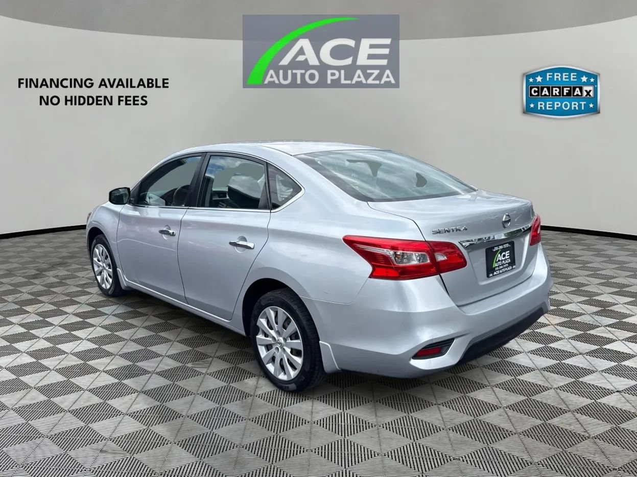 Used 2016 Nissan Sentra S FWD image 7