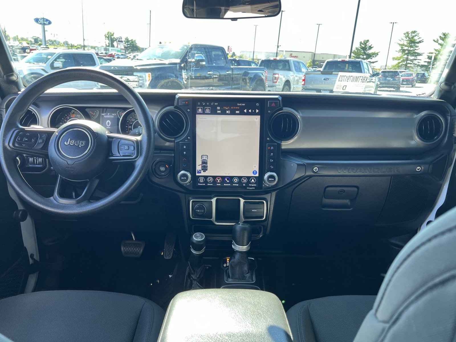 Used 2021 Jeep Wrangler Unlimited Sport AWD/4WD image 23