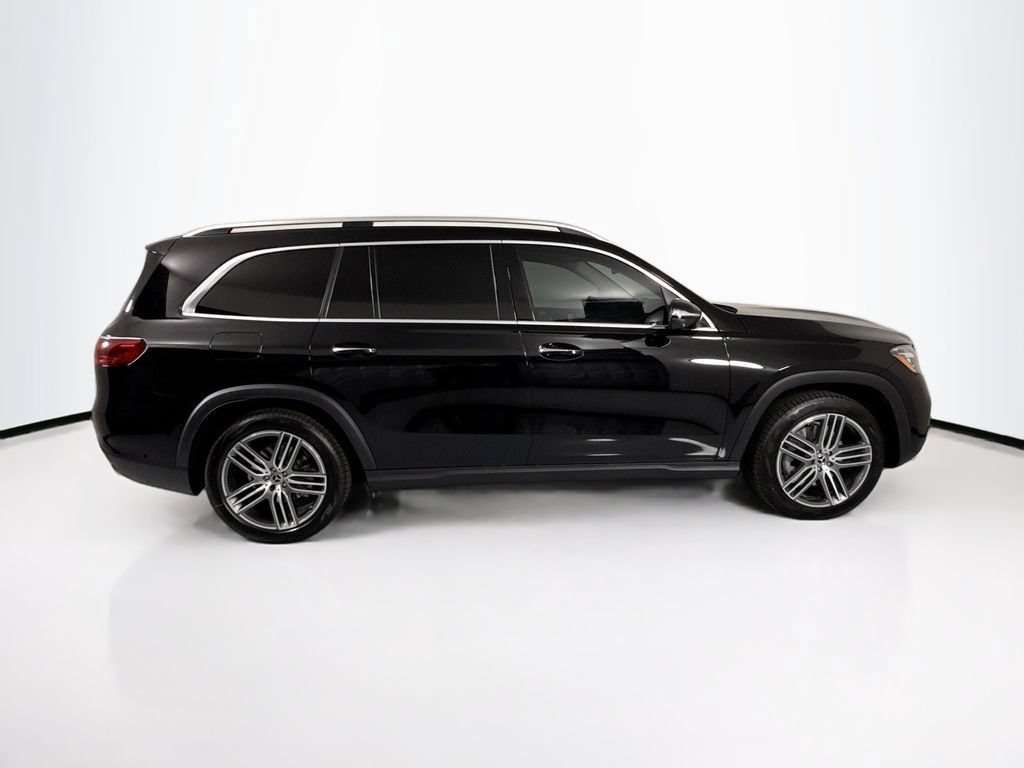 New 2026 Mercedes-Benz GLS 450 4MATIC image 4
