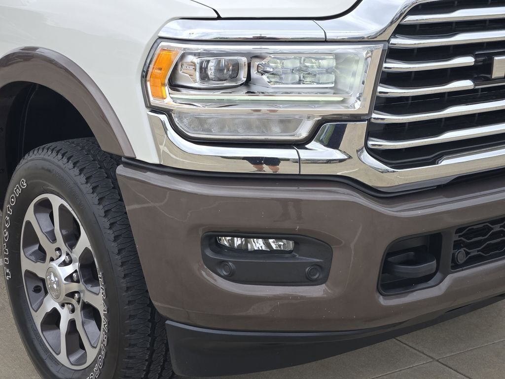 Used 2024 RAM 3500 Limited w/ Towing Technology Group image 9