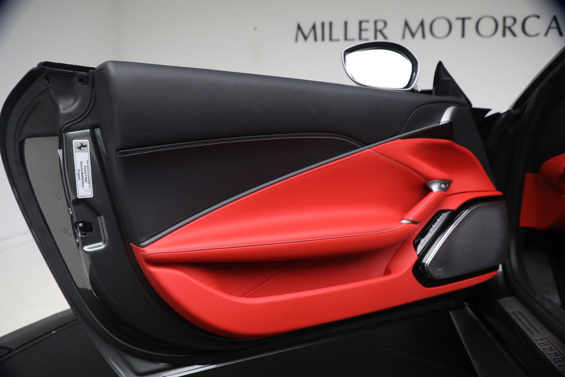 Certified 2026 Ferrari Roma Spider RWD image 23