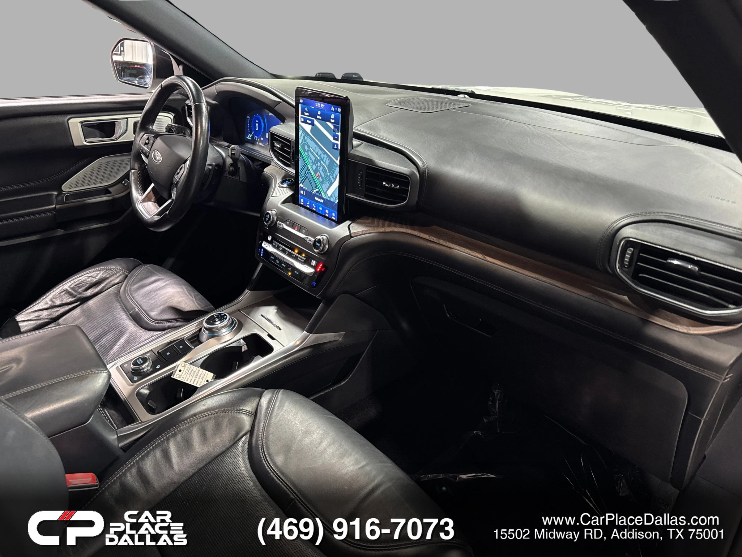 Used 2020 Ford Explorer Platinum w/ Premium Technology Package AWD/4WD image 26