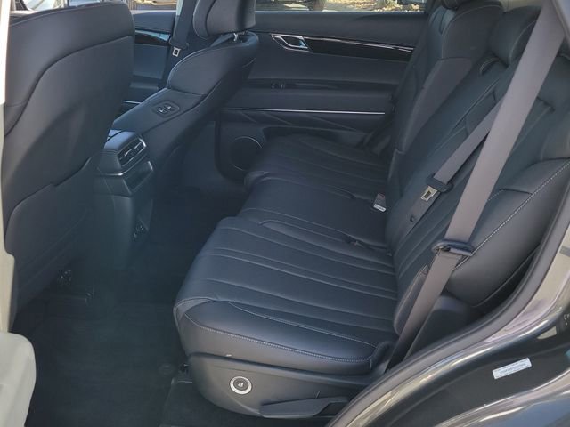 Used 2025 Genesis GV80 2.5T Standard AWD/4WD image 8