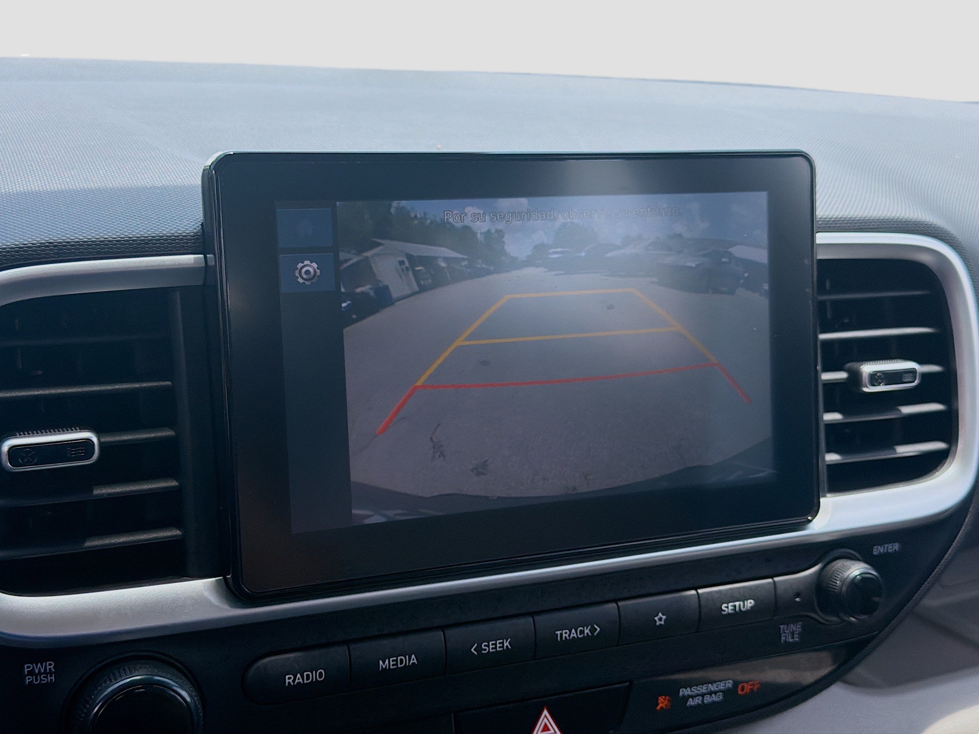 Used 2024 Hyundai Venue SEL FWD image 11