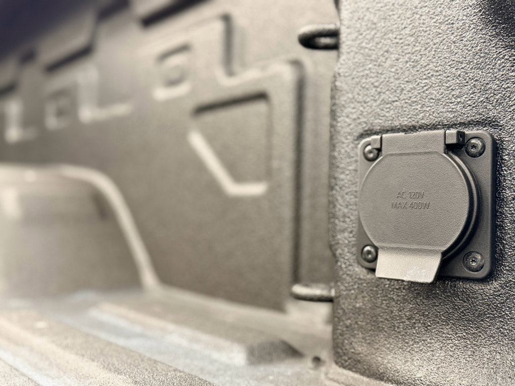 Used 2024 Chevrolet Silverado 2500 LT w/ Midnight Edition image 37