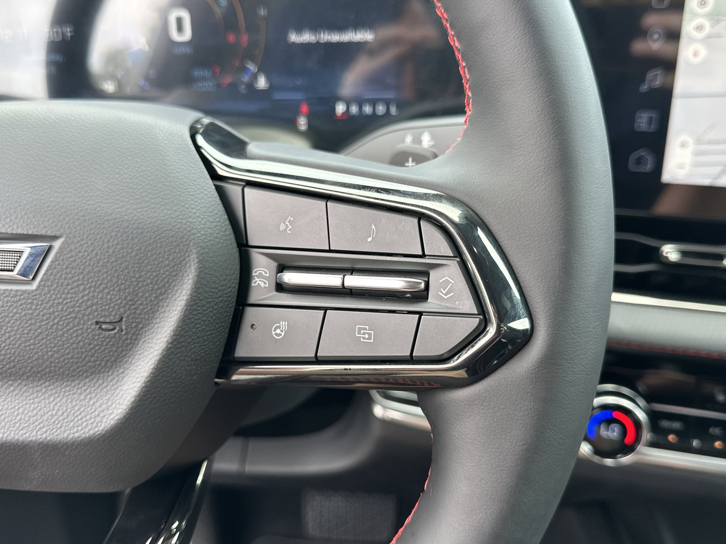 New 2026 Chevrolet Equinox RS FWD image 33