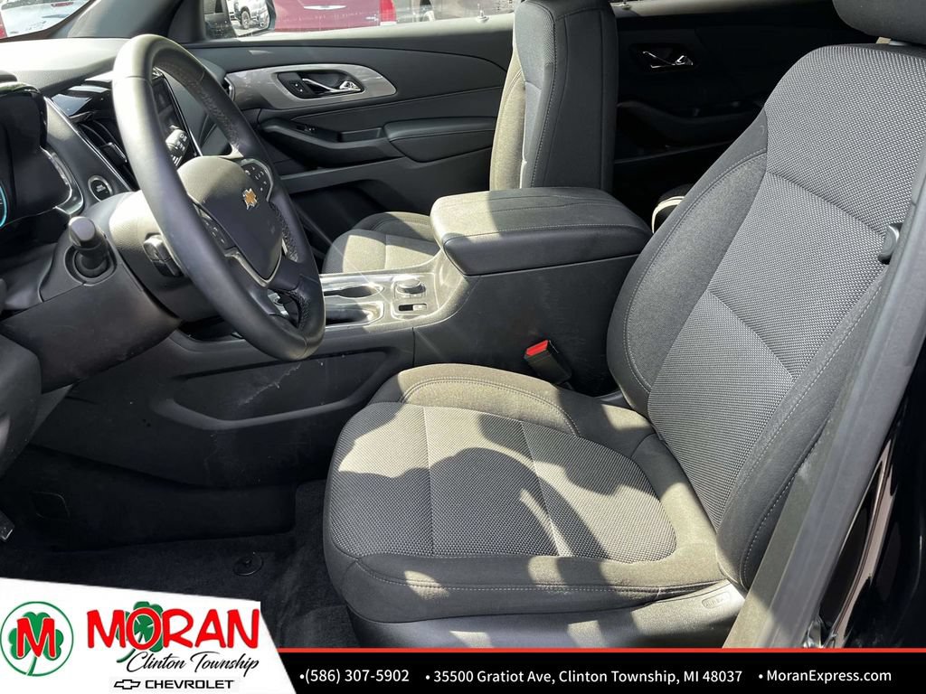 Certified 2023 Chevrolet Traverse LT FWD image 18