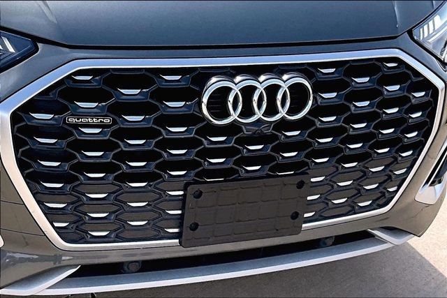 Used 2022 Audi Q5 2.0T Prestige w/ Prestige Package image 30