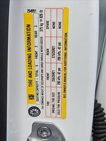 Used 2024 Tesla Model Y Performance image 14