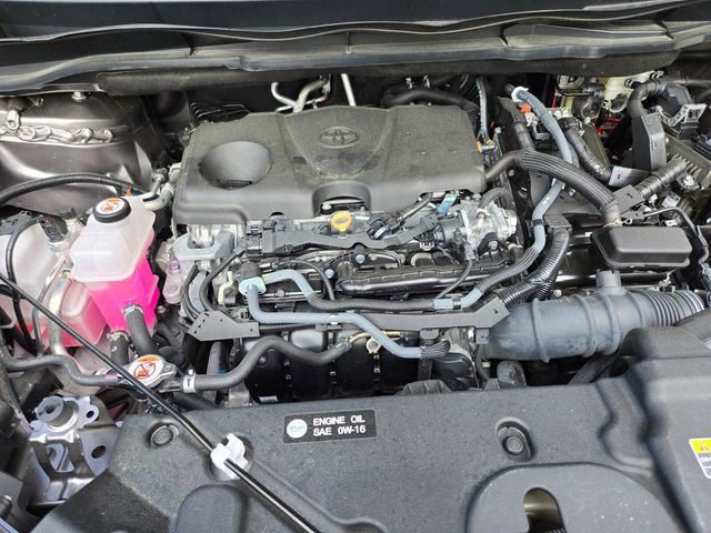 Used 2023 Toyota Sienna Platinum FWD image 21