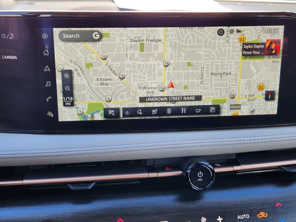 Used 2024 Nissan Ariya AWD image 21