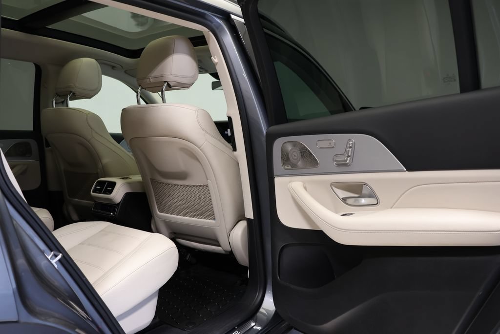 Certified 2023 Mercedes-Benz GLS 450 4MATIC image 54