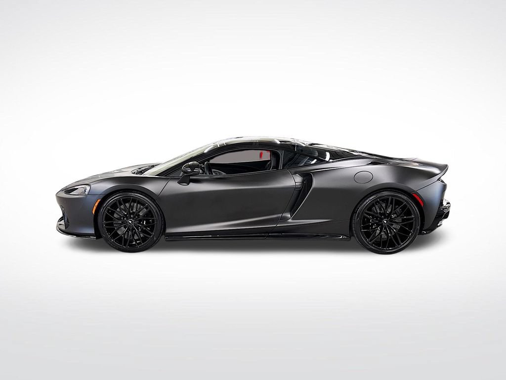 Used 2025 McLaren GTS RWD image 2