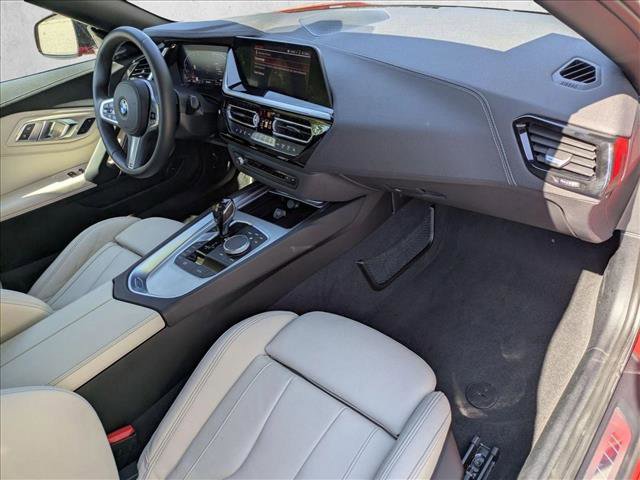 Used 2019 BMW Z4 sDrive30i w/ M Sport Package image 19