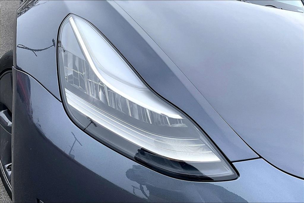 Used 2019 Tesla Model 3 Long Range image 28