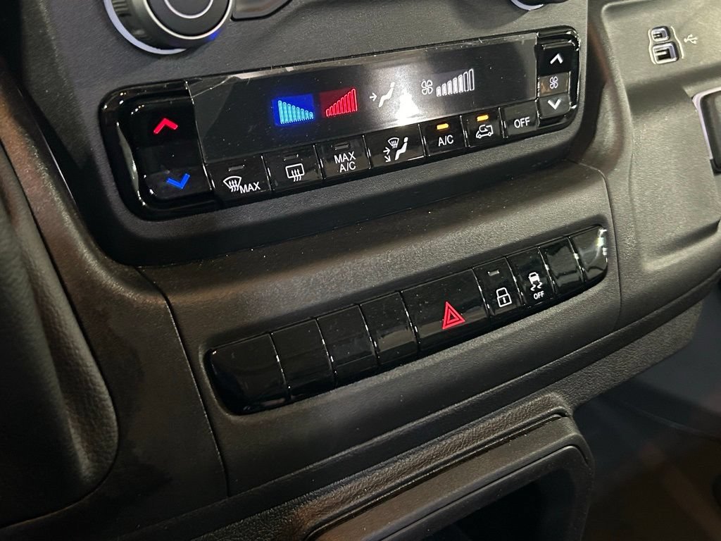 Used 2023 RAM ProMaster 2500 FWD image 39