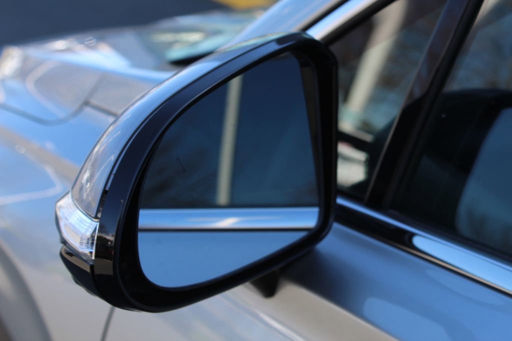 Used 2022 Hyundai Santa Fe Limited image 13