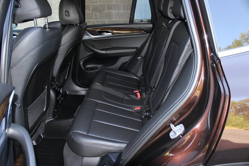 Used 2019 BMW X3 xDrive30i w/ Driving Assistance Package AWD/4WD image 13