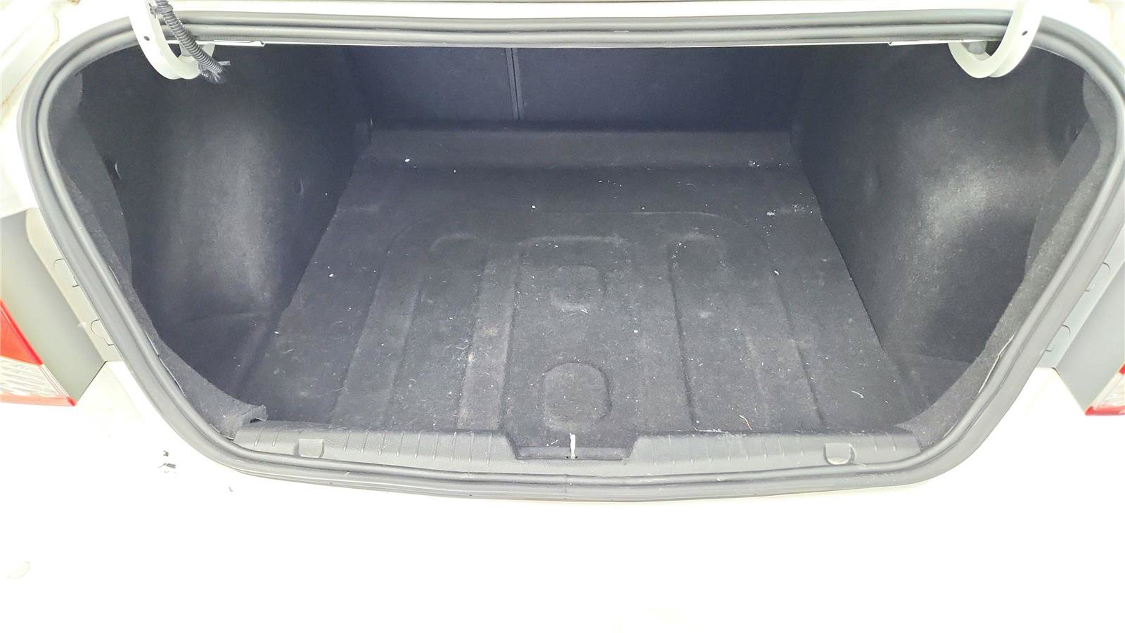 Used 2011 Chevrolet Cruze LT FWD image 12