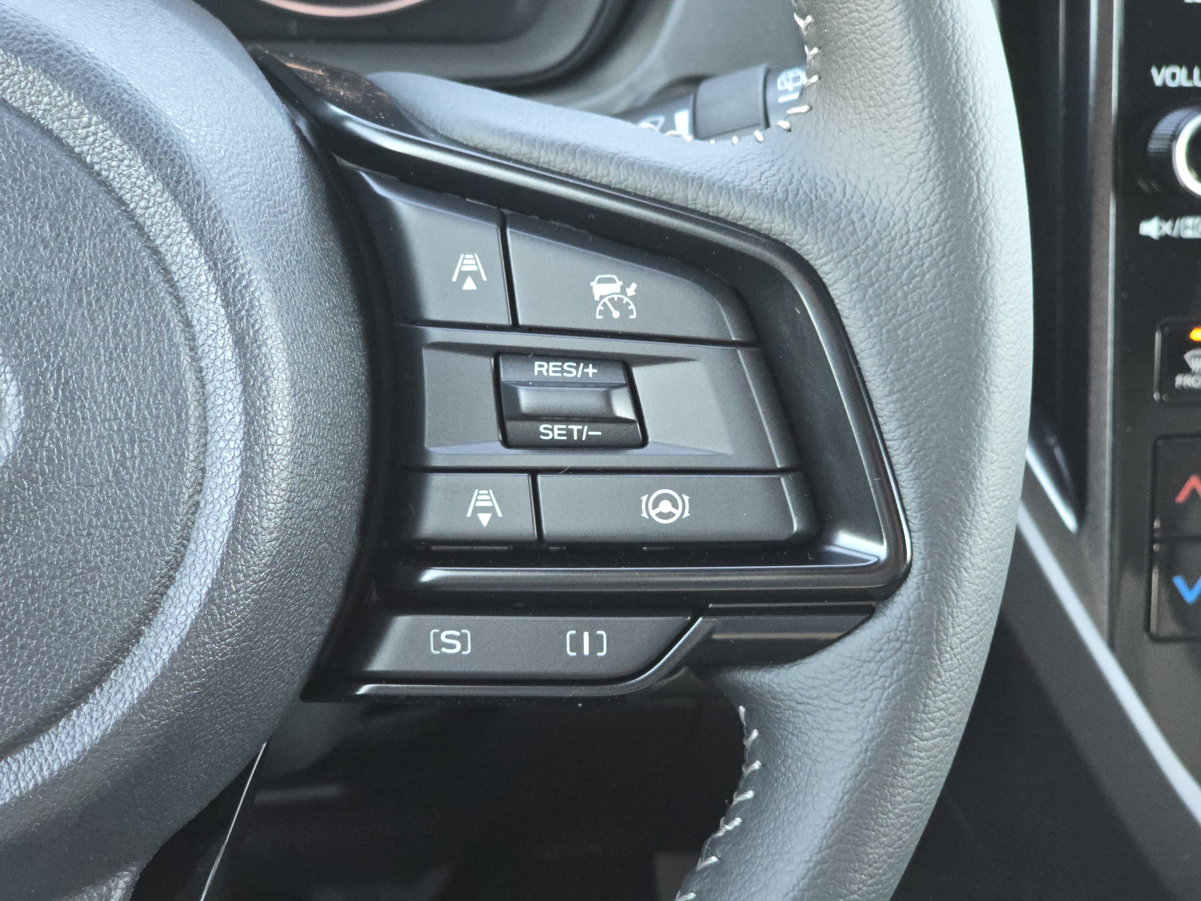 New 2026 Subaru Forester Premium AWD/4WD image 25
