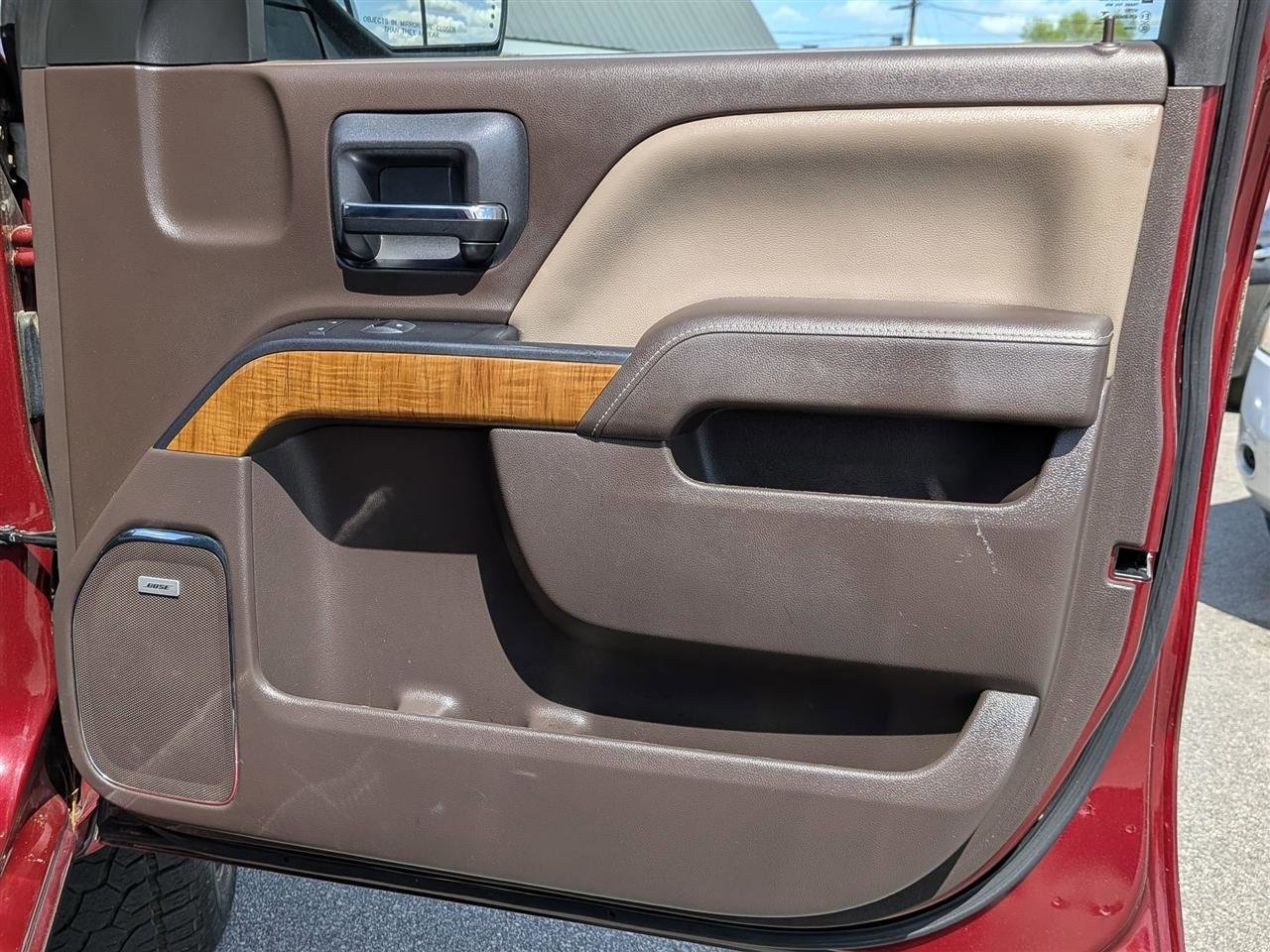 Used 2015 GMC Sierra 1500 SLT w/ SLT Crew Cab Value Package image 26