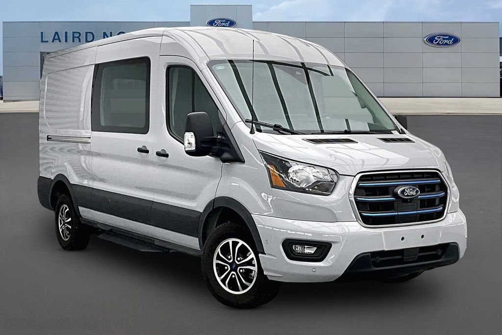 New 2023 Ford E-Transit Medium Roof RWD image 2