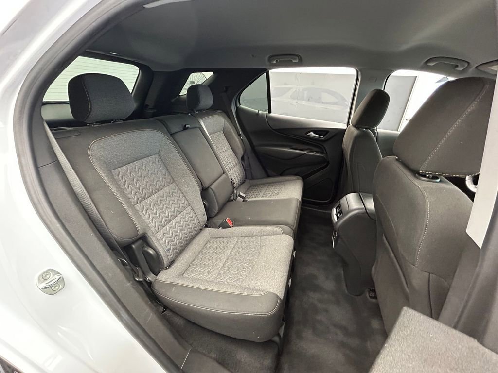 Used 2022 Chevrolet Equinox LT image 42