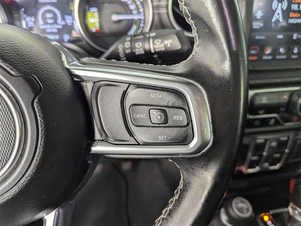 Used 2022 Jeep Wrangler Unlimited Sahara image 23