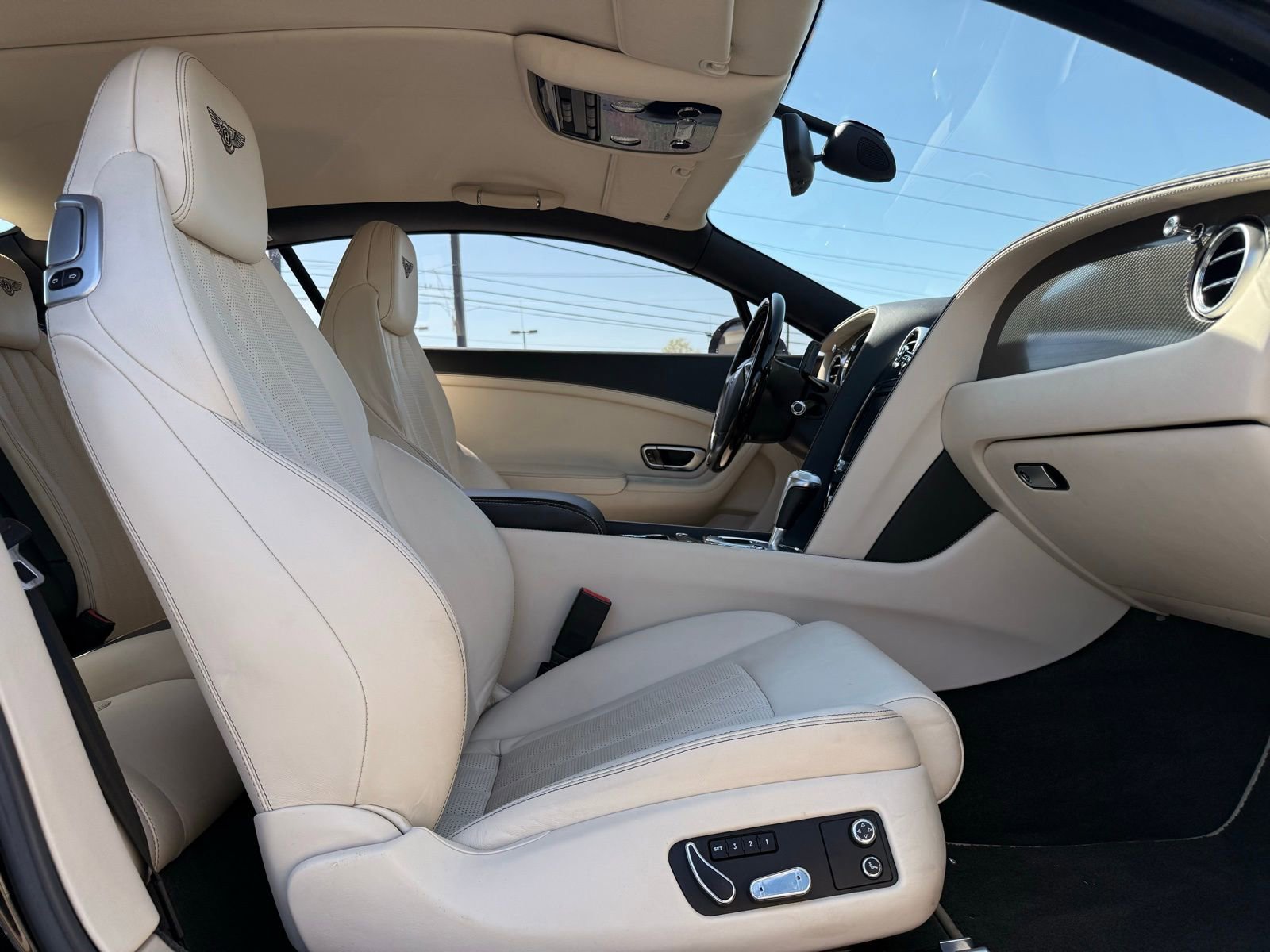 Used 2013 Bentley Continental GT image 30