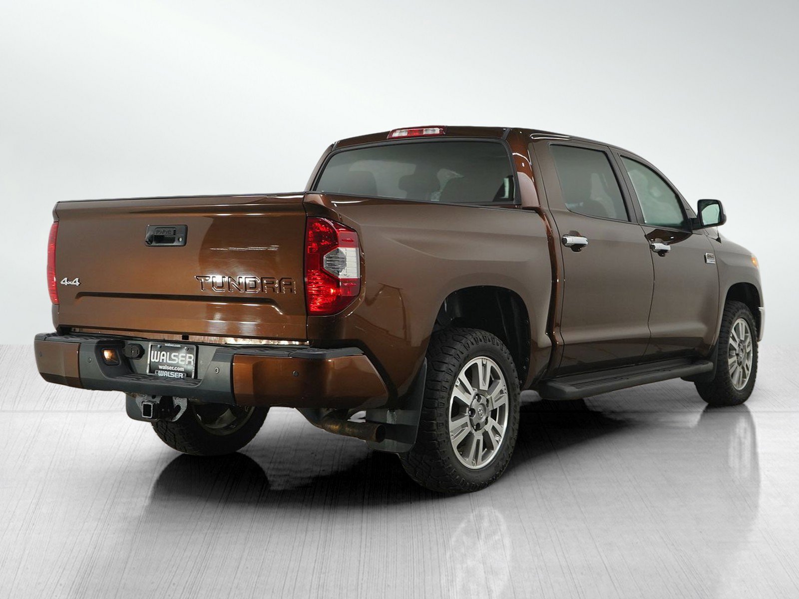 Used 2015 Toyota Tundra 1794 Edition AWD/4WD image 5