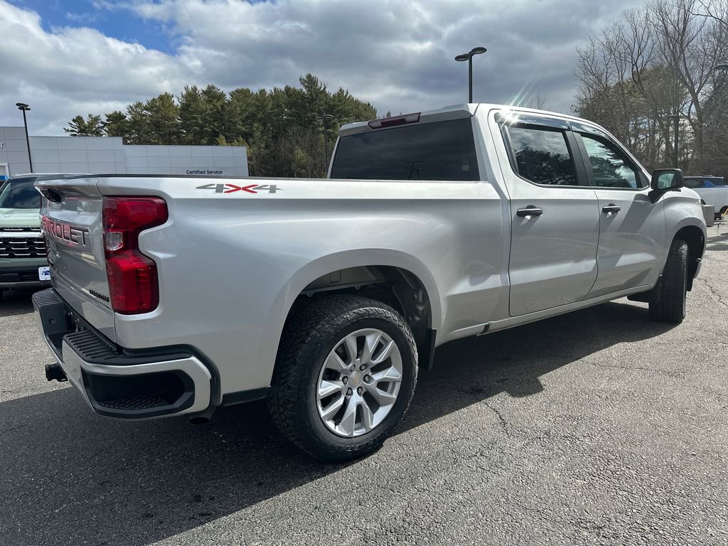Used 2022 Chevrolet Silverado 1500 Custom w/ LPO, Dark Essentials Package image 5