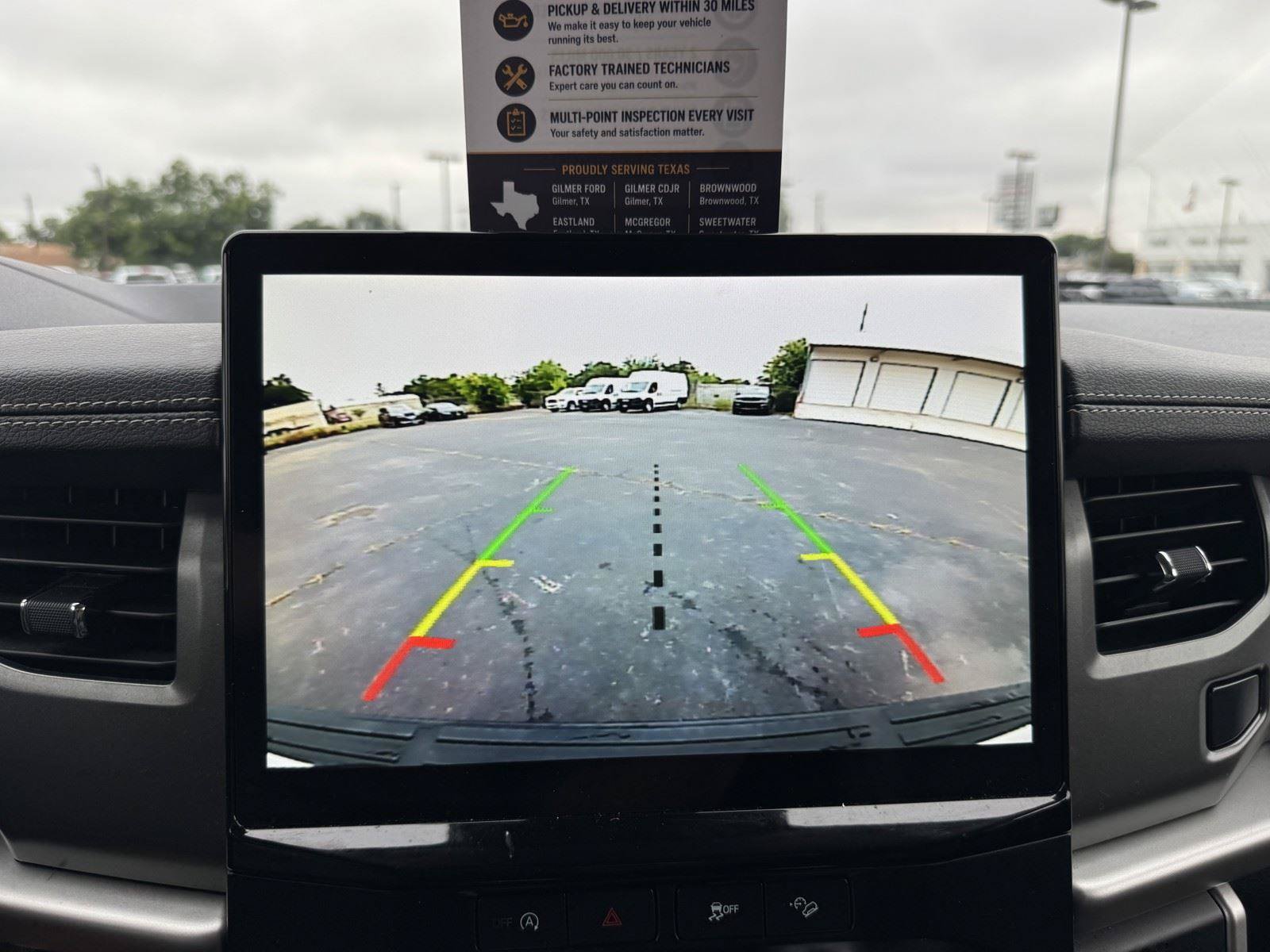 Used 2024 Ford Expedition XLT AWD/4WD image 14