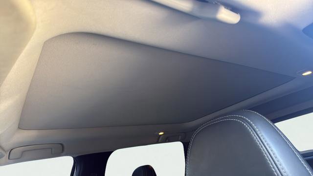 Used 2022 Mitsubishi Outlander SE image 15