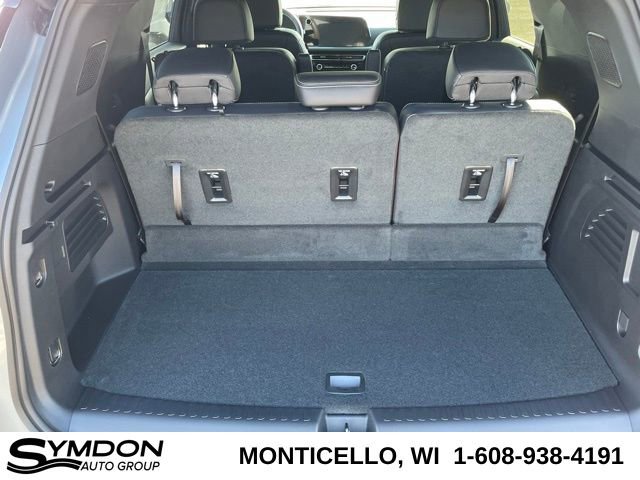 New 2026 Chevrolet Traverse LT w/ Sun and Wheel Package image 18