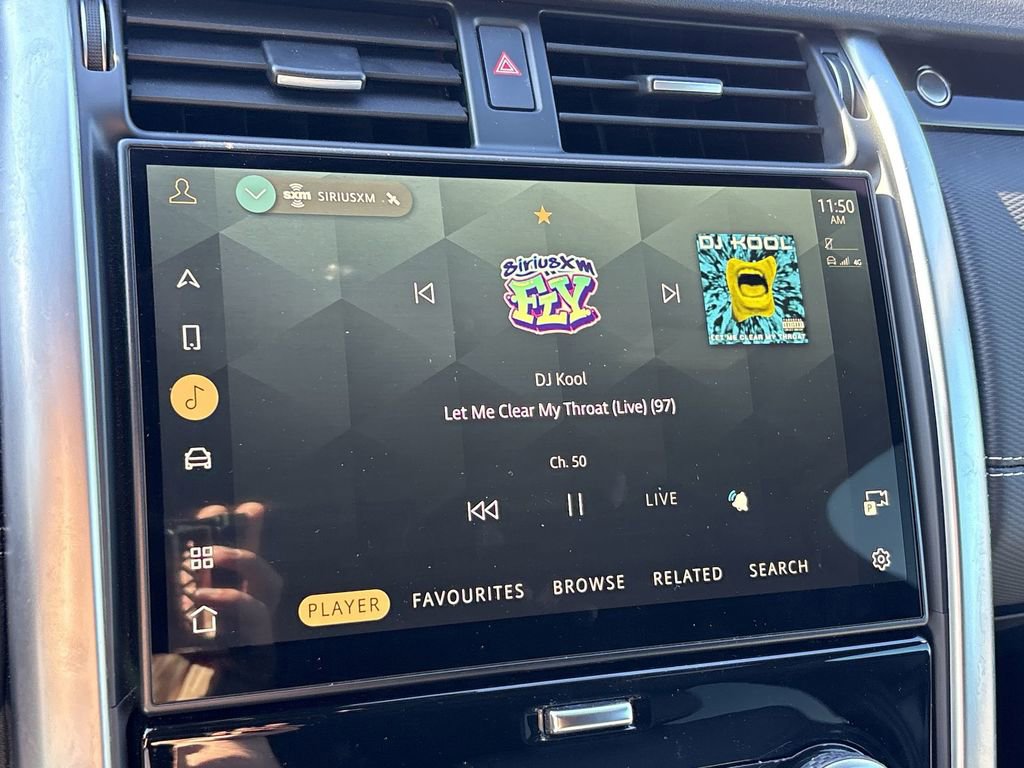 Used 2023 Land Rover Discovery S R-Dynamic image 14