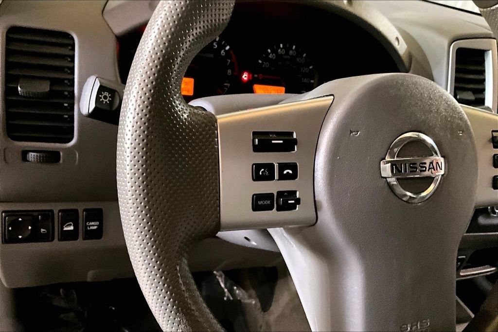 Used 2017 Nissan Frontier SV AWD/4WD image 22