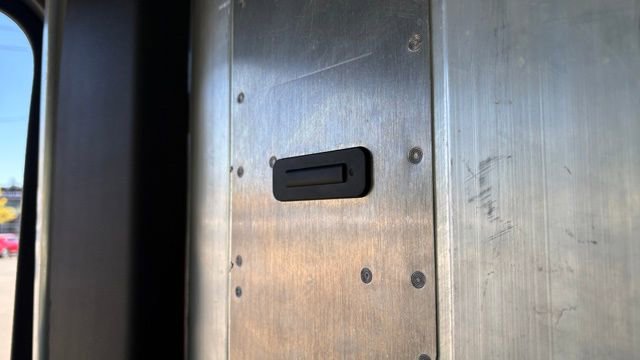 Used 2024 Chevrolet Brightdrop 600 w/ Commercial Equipment Package image 20