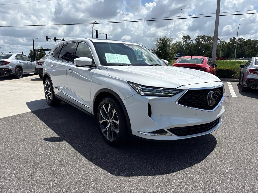 Used 2024 Acura MDX w/ Technology Package FWD image 3