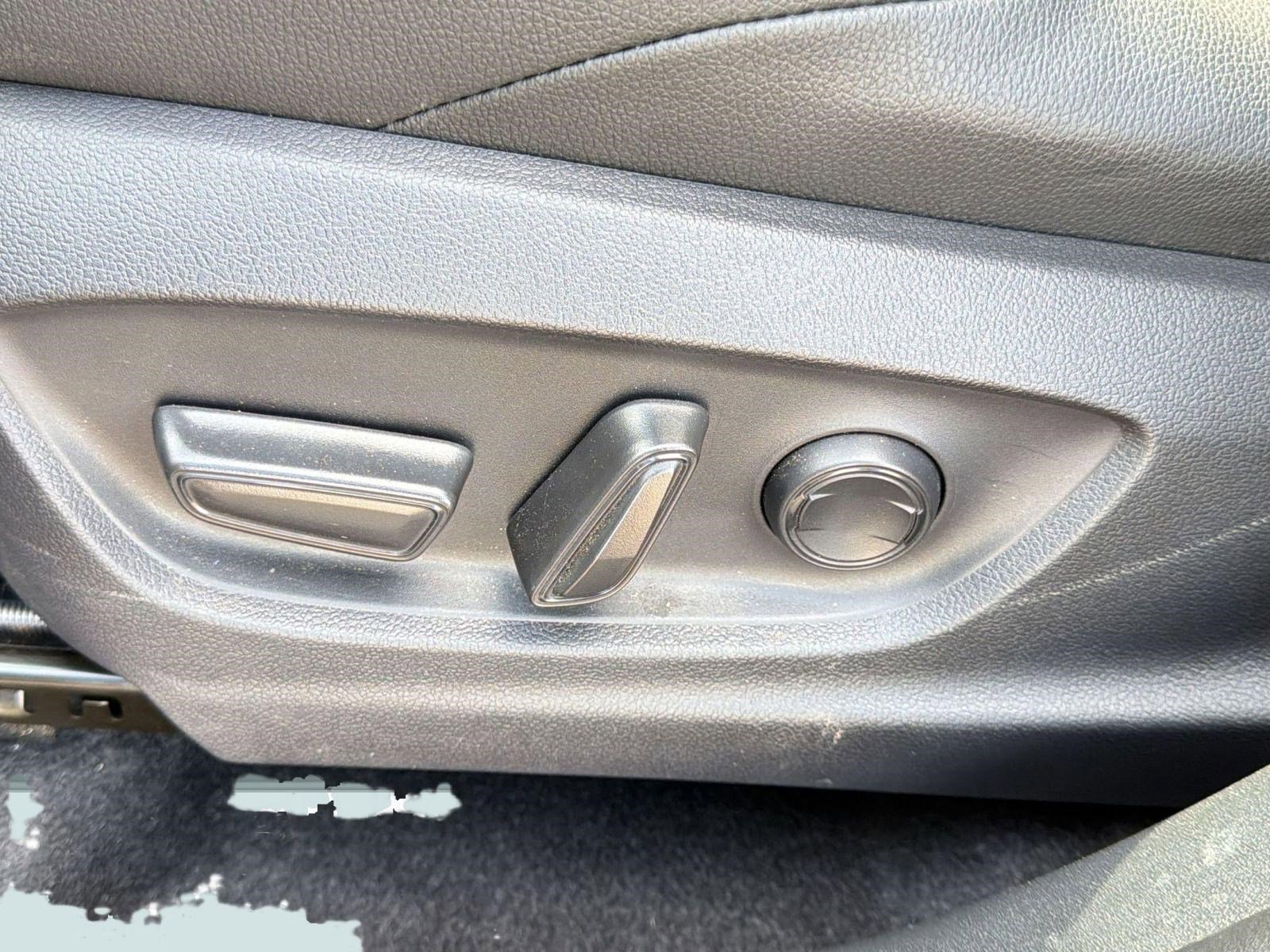 Used 2025 Toyota bZ4X FWD w/ Weather Package image 13