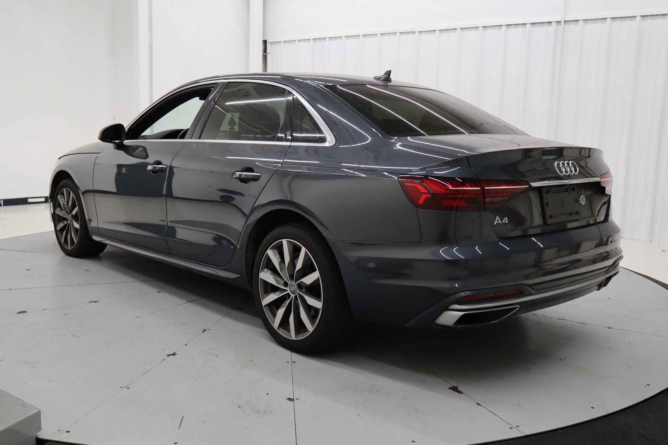 Used 2020 Audi A4 2.0T Premium w/ Convenience Package image 8
