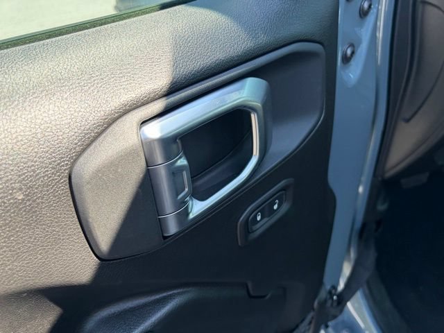 New 2026 Jeep Gladiator Sport AWD/4WD image 12