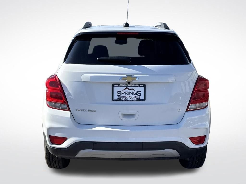 Used 2018 Chevrolet Trax LT w/ LT Convenience Package image 4